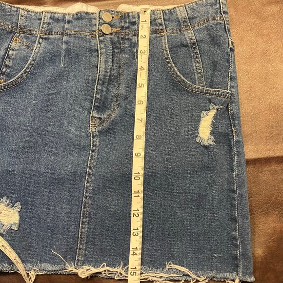 Free People Blue Distressed Denim Mini Skirt Size 8 Raw Hem Belted Waist - Picture 14 of 16